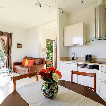 Sea View With Private Secure Parking 3 Apartment *